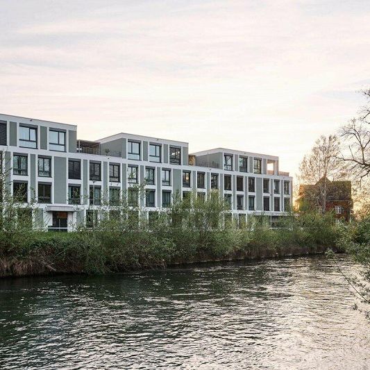 Erstvermietung im Grünen - Ihre neue Wohlfühloase mit Stil - Photo 1