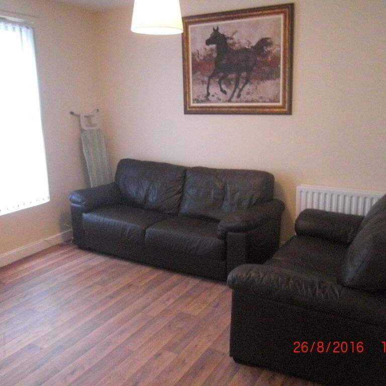 University Avenue, Belfast, BT7 1GX - Photo 1