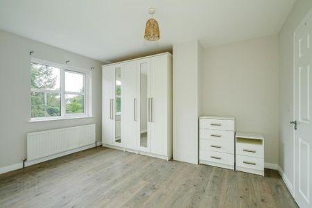 14 Glenview Avenue, Newtownabbey, BT37 0ZX - Photo 4