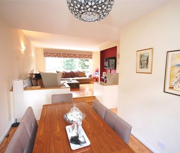4 Bed End Terrace, Cyprus Road, N3 - Photo 2