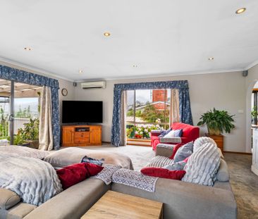 A Welcoming Home with Space to Grow - Photo 2