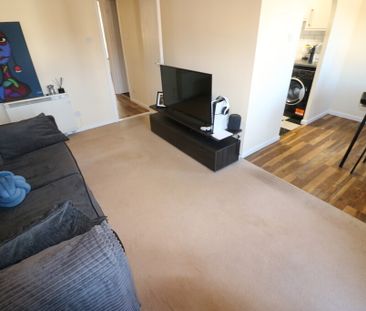 Howdale Road, - Photo 4