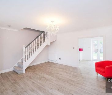 Kingsley Meadows, Wickford - Photo 1