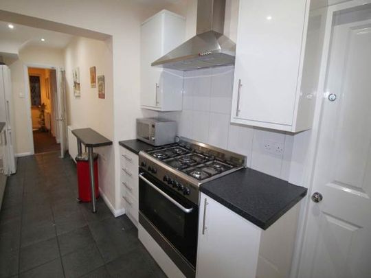 Burley Road (Room 2), Burley, Leeds - Photo 1
