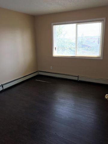 Alpine Lodge – 2 Bedroom - Photo 5