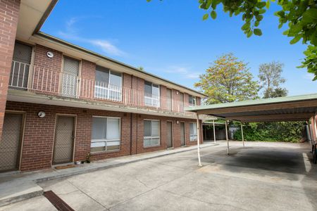 1/39 Elliott Avenue, Carnegie VIC 3163 - Apartment For Rent | Domain - Photo 2