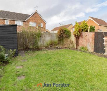 2 bedroom end of terrace house to rent - Photo 1