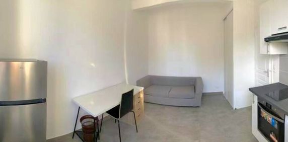 À louer T2 meublé centre-ville de Nantes - Photo 2