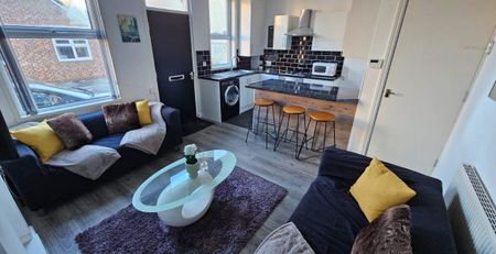 Harold Mount, Hyde Park, LS6 1PW - Photo 3