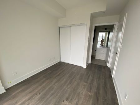 For Lease - 188 Fairview Mall Drive Unit# 709, Toronto, Ontario - Photo 2