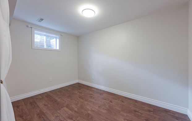 For Lease - 2699 Sherhill Drive Unit# Lower, Mississauga, Ontario - Photo 1