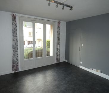 Location Appartement 4 pièces 74m² BEAUNE 21200 - Photo 2