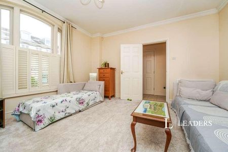 Winchcombe Street, Cheltenham, Gloucestershire, GL52 - Photo 2