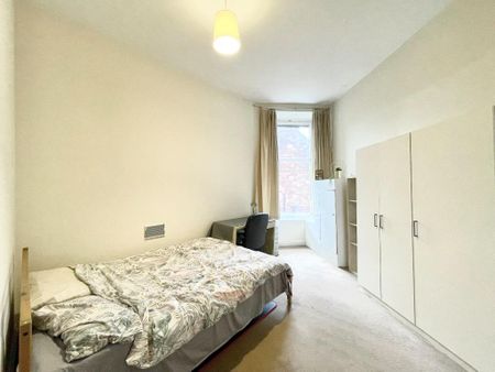 2 bedroom flat to rent - Photo 4