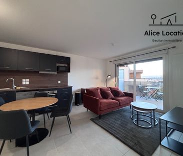 Location Appartement 2 pièces 42m² THONON LES BAINS 74200 - Photo 2