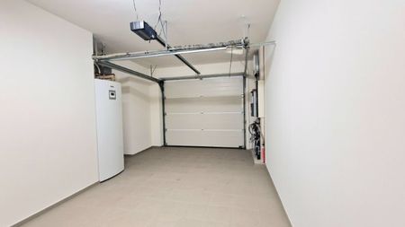 NIEUWBOUWWONING MET 3 SLAAPKAMERS, TUIN EN GARAGE - Photo 2