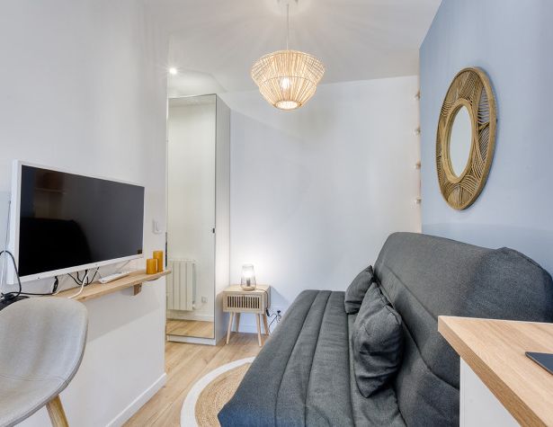 44 Boulevard Barbès, 75018 Paris 18 - Photo 1