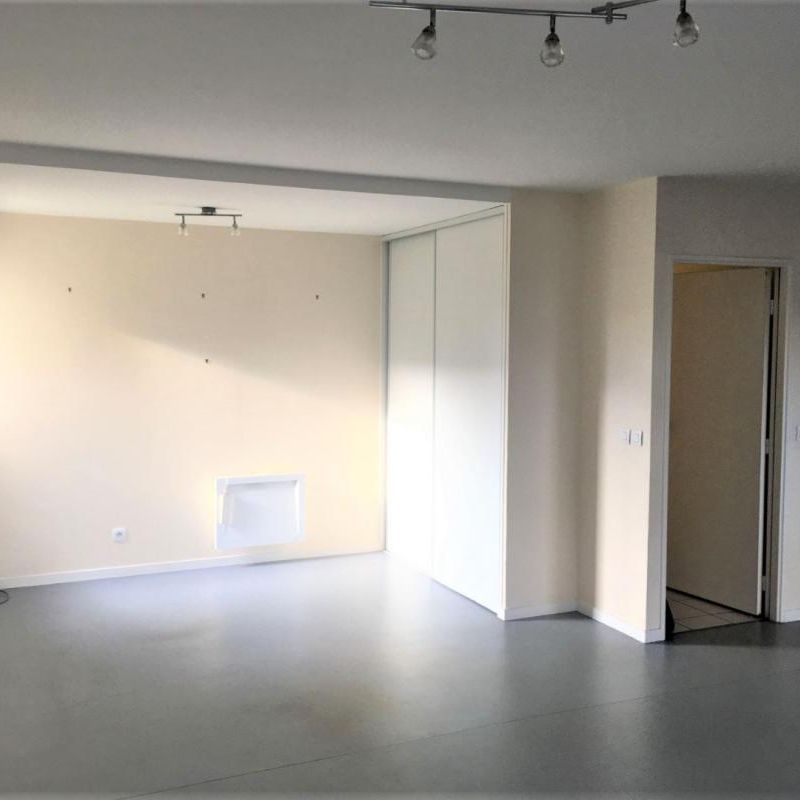 Location Appartement 3 pièces 62m² LA CHAUSSEE ST VICTOR 41260 - Photo 1