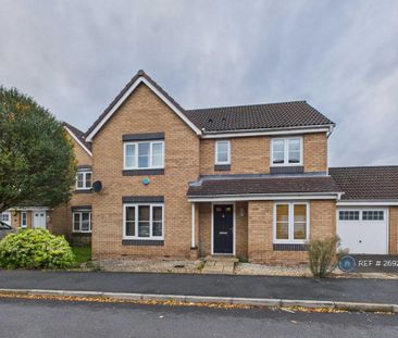 4 bedroom detached house to rent - Photo 6