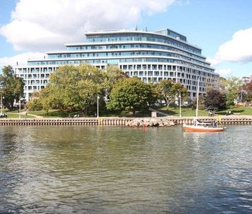 For Lease - 11 Bronte Road Unit# 426, Oakville, Ontario - Photo 2