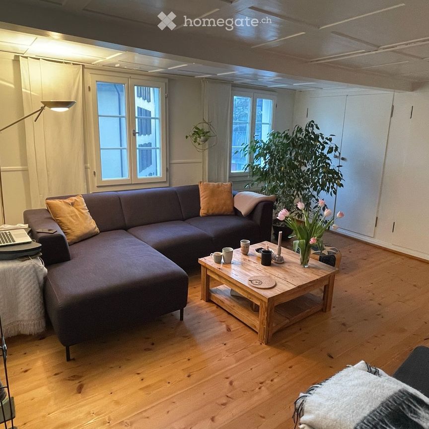 Altbauwohnung im Herzen von Schwyz - Foto 1