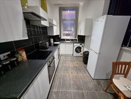 Bedsit, Strand Road, L20 - Photo 1