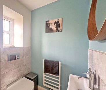 2 bedroom end of terrace house to rent - Photo 6