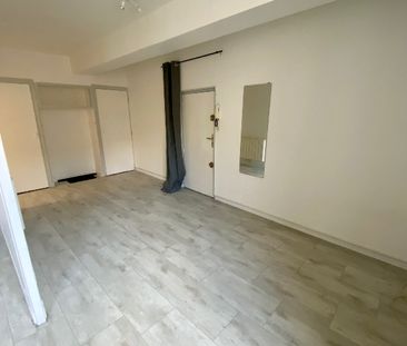 Location Appartement 1 pièce 36m² - Photo 4