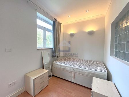 3 Bedroom Flat To Rent - Photo 3