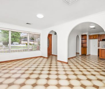 Tidy Three Bedroom Home in a Great Location! - Photo 4