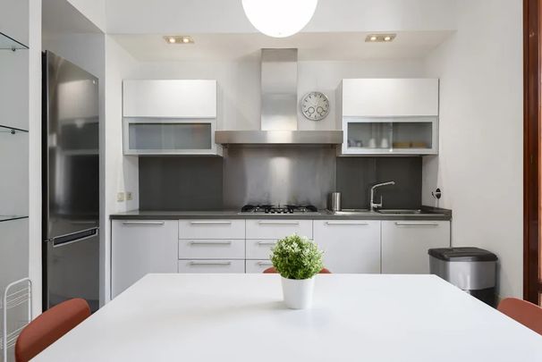 Viale Francesco Redi, Florence, Tuscany 50144 - Photo 1