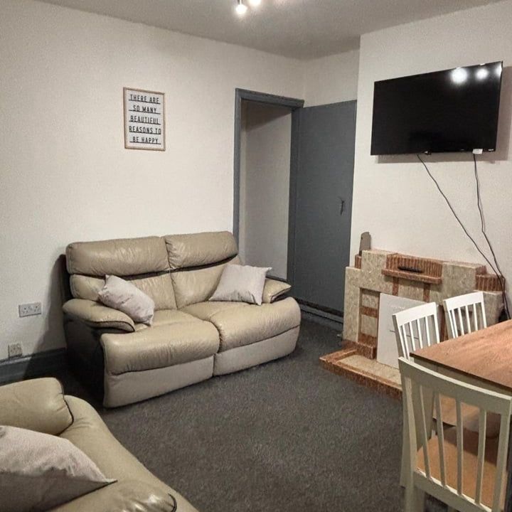 Room in a Shared House, Cambridge St, LE3 - Photo 1