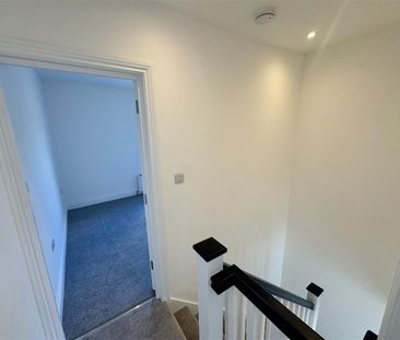 Sotheron Road, Watford - Photo 3