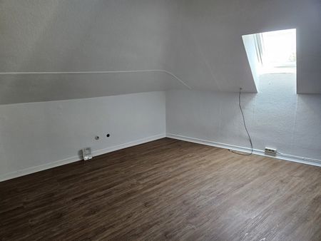 Perfekt für Singles: Einliegerwohnung in herrlich ruhige Lage - Photo 3