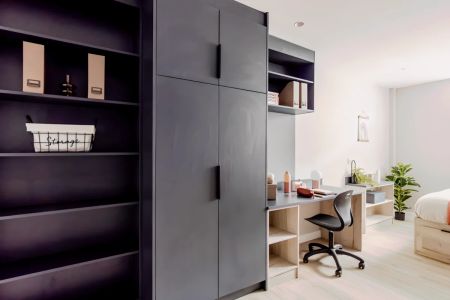 Classic Studio Upper Level with Terrace - Photo 2