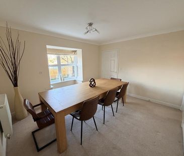 4 bedroom detached house to rent - Photo 6