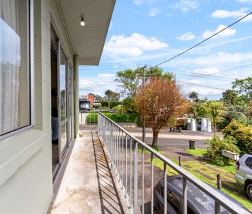 Harbour & Bridge Views - Unbeatable Location - Photo 5