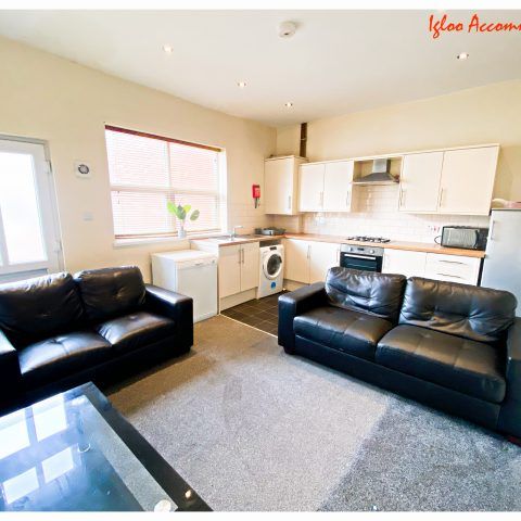 99 Club Garden Road, Sharrow - Photo 1