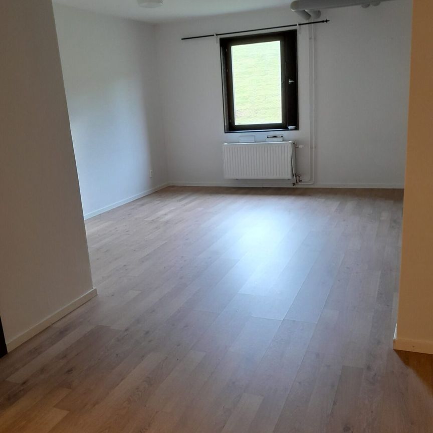1:a Kalmarvägen 37 - Foto 1