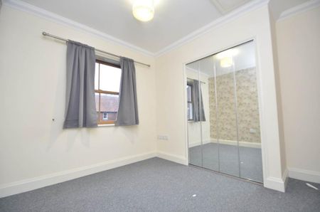 4 bedroom townhouse to rent - Photo 4