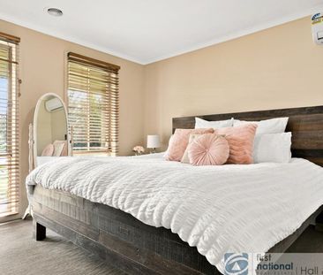 3 Whipbird Court, Pakenham - Photo 4