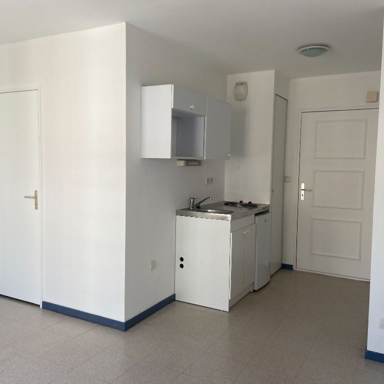 Location Appartement 1 pièce 22m² ROUEN 76000 - Photo 1