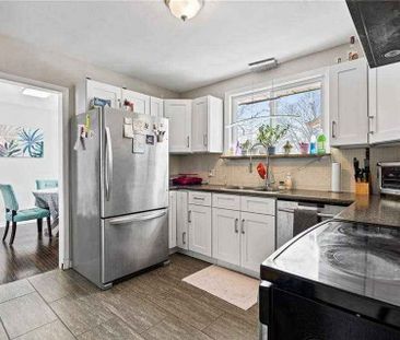 For Lease - 2 Stewart Avenue, Thorold, Ontario - Photo 3