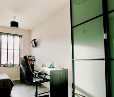 7 Bed 4 Bath - Photo 4