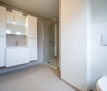 ZULTE - Karaktervolle en aangename woning nabij centrum Olsene - Photo 3