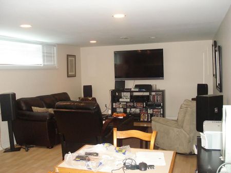 For Lease - 114 Kennard Avenue, Toronto, Ontario - Photo 3