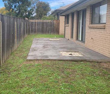 3 bedroom home in Tahmoor! - Photo 4