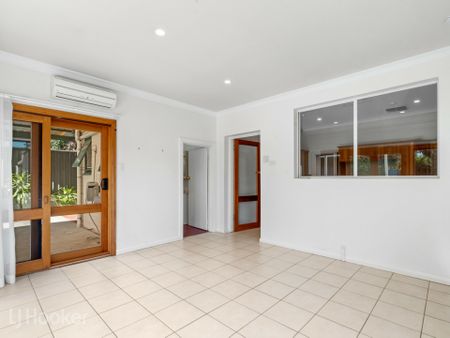 27 Waratah Street, SEACLIFF - Photo 4