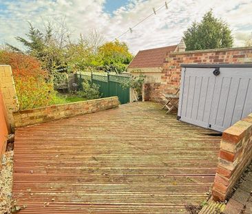 3 bedroom terraced house to rent - Photo 1