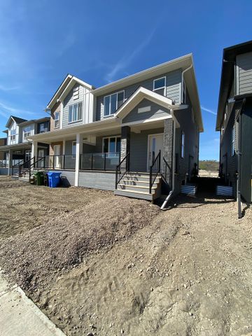 Brand-New 2 Bedroom Basement Suite in Wolf Willow – Private Entrance - Photo 2